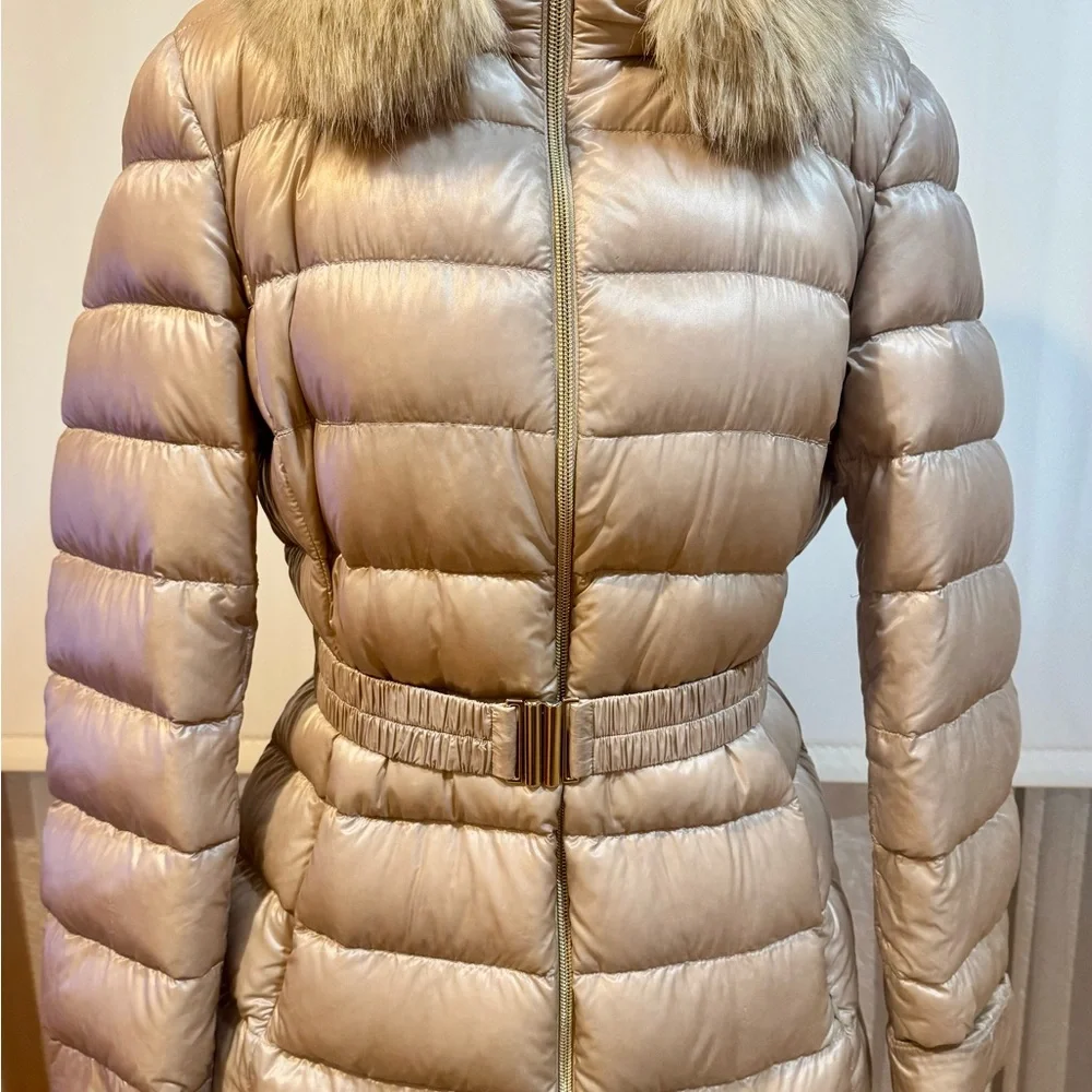 Herno Shimmering Gold Puffer Jacket with detachable Fox Fur Collar - Picture 7 of 16